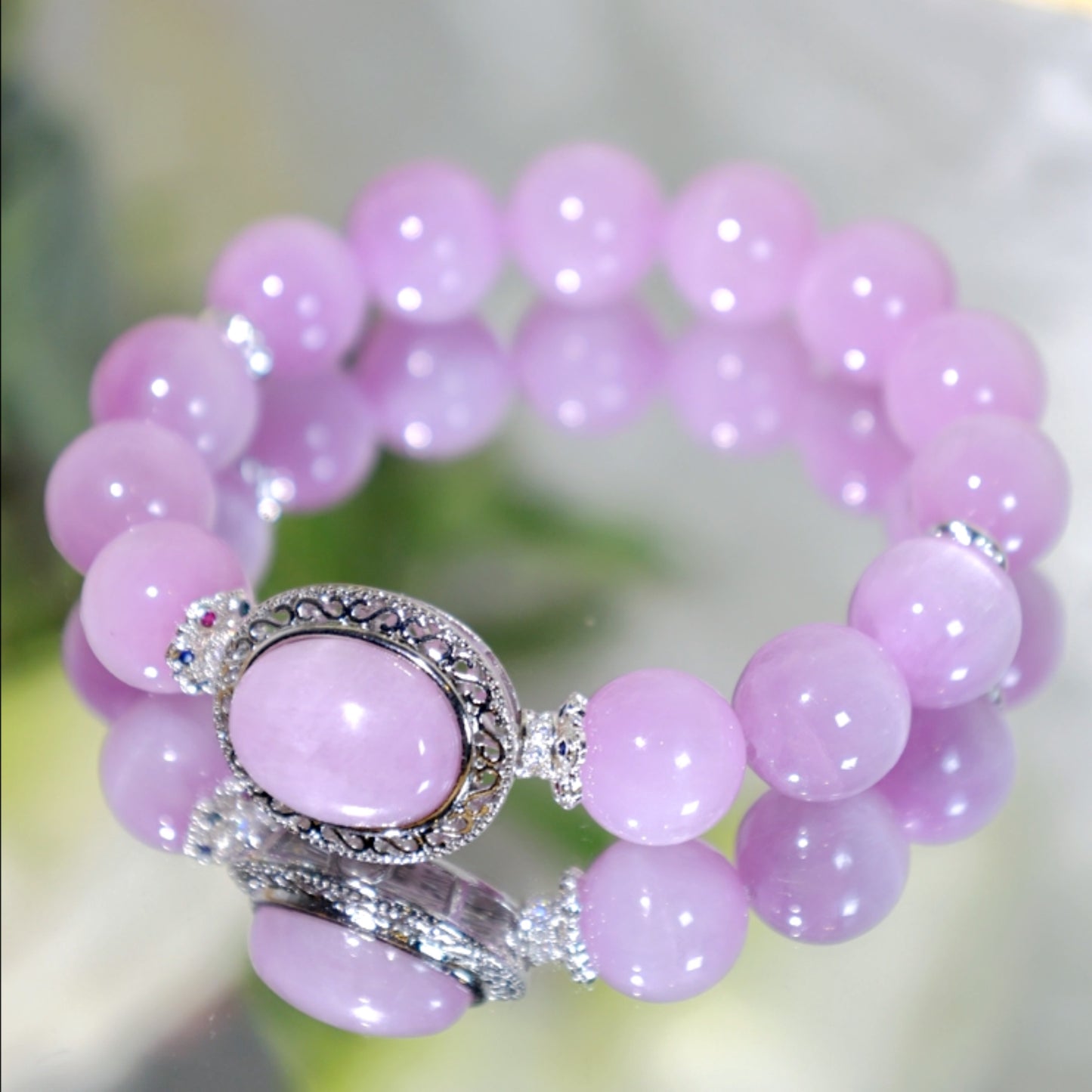 KUNZITE BEADED BRACELET,BORN WITH ELEGANCE.